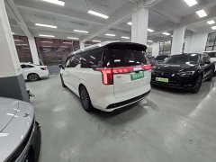 Zeekr 009 Seven-Seat Aisle Version AWD 108kWh - ფოტო 9