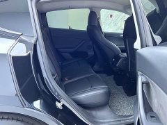 Tesla Model Y Rear-Wheel Drive - ფოტო 11