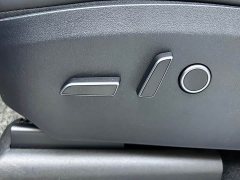Tesla Model Y Rear-Wheel Drive - ფოტო 13