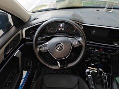Volkswagen Taos 280TSI FWD Luxury Smart Connected Edition - ფოტო 11