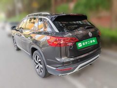 Volkswagen Taos 280TSI FWD Luxury Smart Connected Edition - ფოტო 4