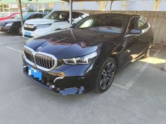 BMW 5 Series 525Li M Sport Package - ფოტო 1