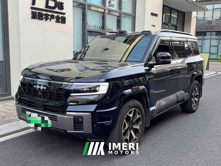 Fangchengbao Leopard 8 Zhiyong Flagship Edition 7-Seater - ავტომობილი ჩინეთიდან