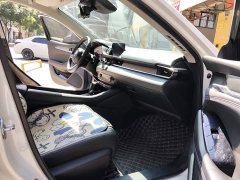 Mazda Atenza 2.0L Blue Sky Luxury Edition - ფოტო 19