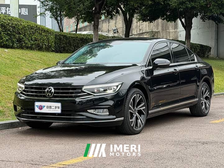 Volkswagen Magotan 2021 330TSI DSG 30th Anniversary Edition - ავტომობილი ჩინეთიდან
