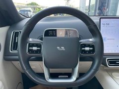 Li Auto L9 2022 Max - ფოტო 13