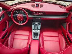 Porsche 911 Targa 4 3.0T - ფოტო 16
