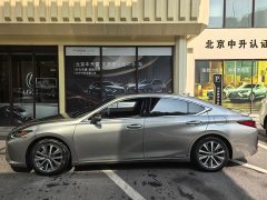 Lexus ES 2020 300h Excellence - ფოტო 10