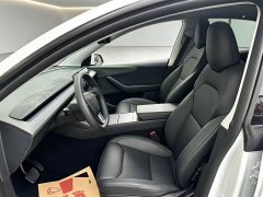 Tesla Model Y Long Range All-Wheel Drive Launch Edition - ფოტო 4