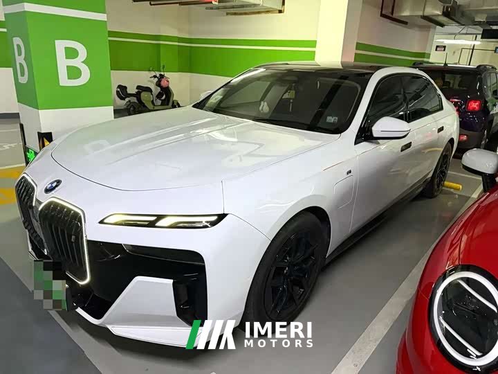 BMW i7 2023 eDrive50L Leading M Sport Package - ავტომობილი ჩინეთიდან