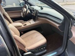 NIO ES8 2023 75kWh Executive - ფოტო 7