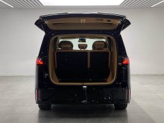 Voyah Lantu Dreamchaser PHEV AWD Excellence Kunpeng Edition - ფოტო 10