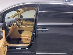 Voyah Lantu Dreamchaser PHEV AWD Excellence Kunpeng Edition - ფოტო 16