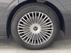 Voyah Lantu Dreamchaser PHEV AWD Excellence Kunpeng Edition - ფოტო 19