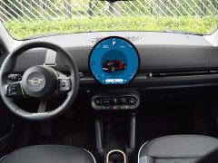 BMW 2025 Electric MINI ACEMAN SE Artist Edition - ფოტო 13