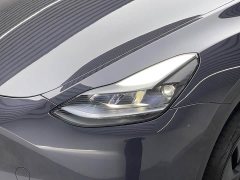 Tesla Model Y Rear-Wheel Drive - ფოტო 18