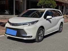 Toyota Sienna 2023 2.5L Hybrid Comfort Edition - ფოტო 1