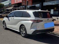 Toyota Sienna 2023 2.5L Hybrid Comfort Edition - ფოტო 4