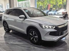 BYD Song Pro New Energy DM-i 71KM Glory Edition Pilot - ფოტო 3