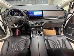 Honda Odyssey 2.0L e:HEV Sharp Comfort Edition - ფოტო 6