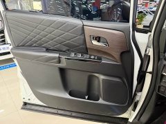 Honda Odyssey 2.0L e:HEV Sharp Comfort Edition - ფოტო 9