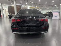 Mercedes-Benz E-Class E 300 L Fashion Edition - ფოტო 4