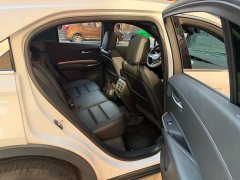 Cadillac XT4 28T FWD Luxury - ფოტო 10