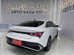 Hyundai Elantra 1.5L CVT GLX Elite - ფოტო 4