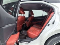 Toyota Camry 2021 2.5S Sharp Edition - ფოტო 10