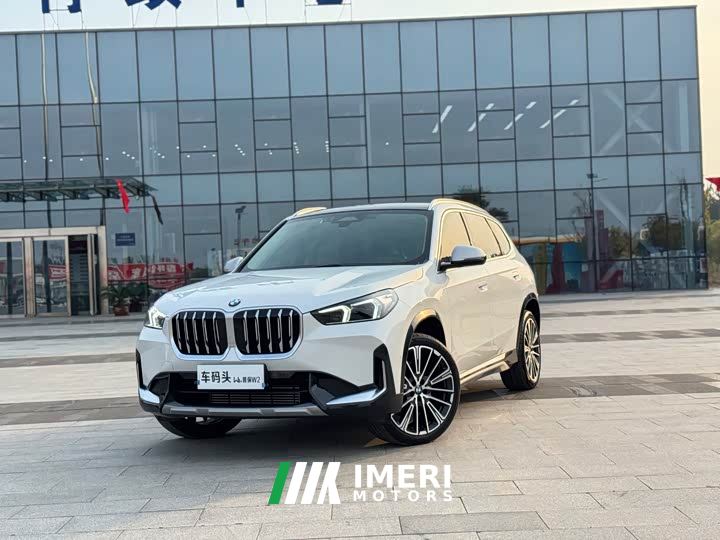 BMW X1 xDrive25Li X Design Package