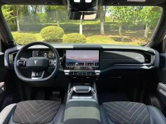 Deepal Deep Blue G318 Four-Wheel Drive Air Suspension Edition - ფოტო 5