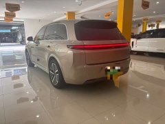 Li Auto L8 Max - ფოტო 6