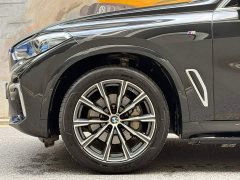BMW X5 xDrive 30Li Luxury M Sport Package - ფოტო 6