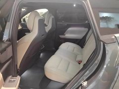 Volvo XC70 Plug-in Hybrid 2026 All-Wheel Drive Extended Range Ultra - ფოტო 3