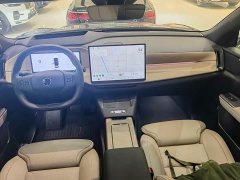 Volvo XC70 Plug-in Hybrid 2026 All-Wheel Drive Extended Range Ultra - ფოტო 4