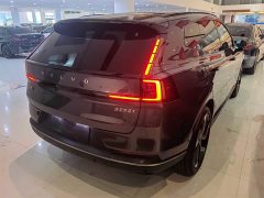 Volvo XC70 Plug-in Hybrid 2026 All-Wheel Drive Extended Range Ultra - ფოტო 8