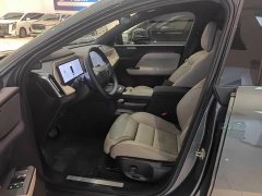 Volvo XC70 Plug-in Hybrid 2026 All-Wheel Drive Extended Range Ultra - ფოტო 9