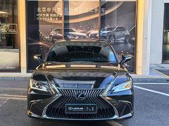 Lexus ES 2020 300h Excellence - ფოტო 14