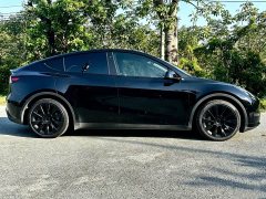 Tesla Model Y Standard Range RWD - ფოტო 7