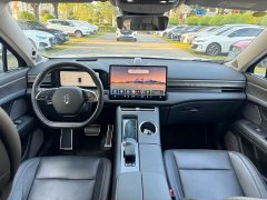 AITO M5 Extended Range AWD Performance - ფოტო 6