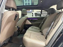 BMW 5 Series 530Li Premier M Sport Package - ფოტო 6