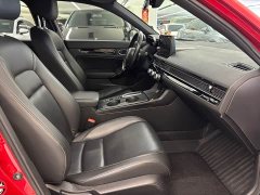 Honda Civic 2.0L e:HEV Sharp Power Edition - ფოტო 11