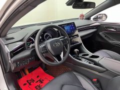 Toyota Avalon Hybrid 2.5L Luxury - ფოტო 10