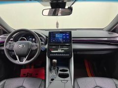 Toyota Avalon Hybrid 2.5L Luxury - ფოტო 15