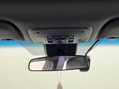 Toyota Avalon Hybrid 2.5L Luxury - ფოტო 18