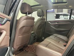 BMW 5 Series 530Li Premier Luxury Package - ფოტო 6