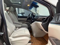 Buick GL8 Land Official Business Class 652T Comfort Edition - ფოტო 10