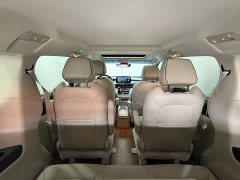 Buick GL8 Land Official Business Class 652T Comfort Edition - ფოტო 11