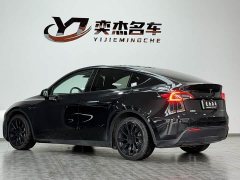 Tesla Model Y Long Range All-Wheel Drive - ფოტო 10