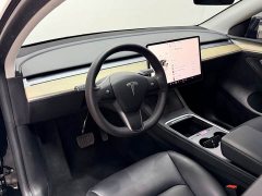 Tesla Model Y Long Range All-Wheel Drive - ფოტო 12